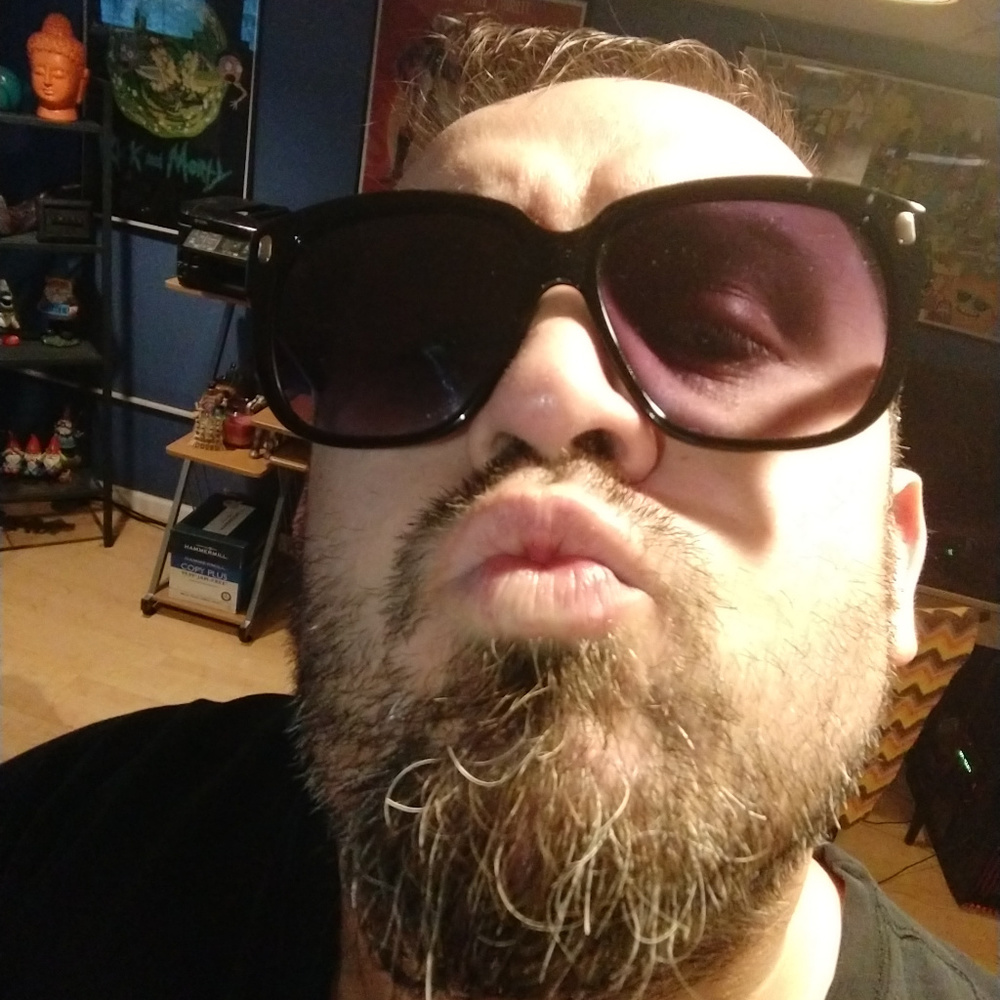 Meet your Posher, TeeCircus